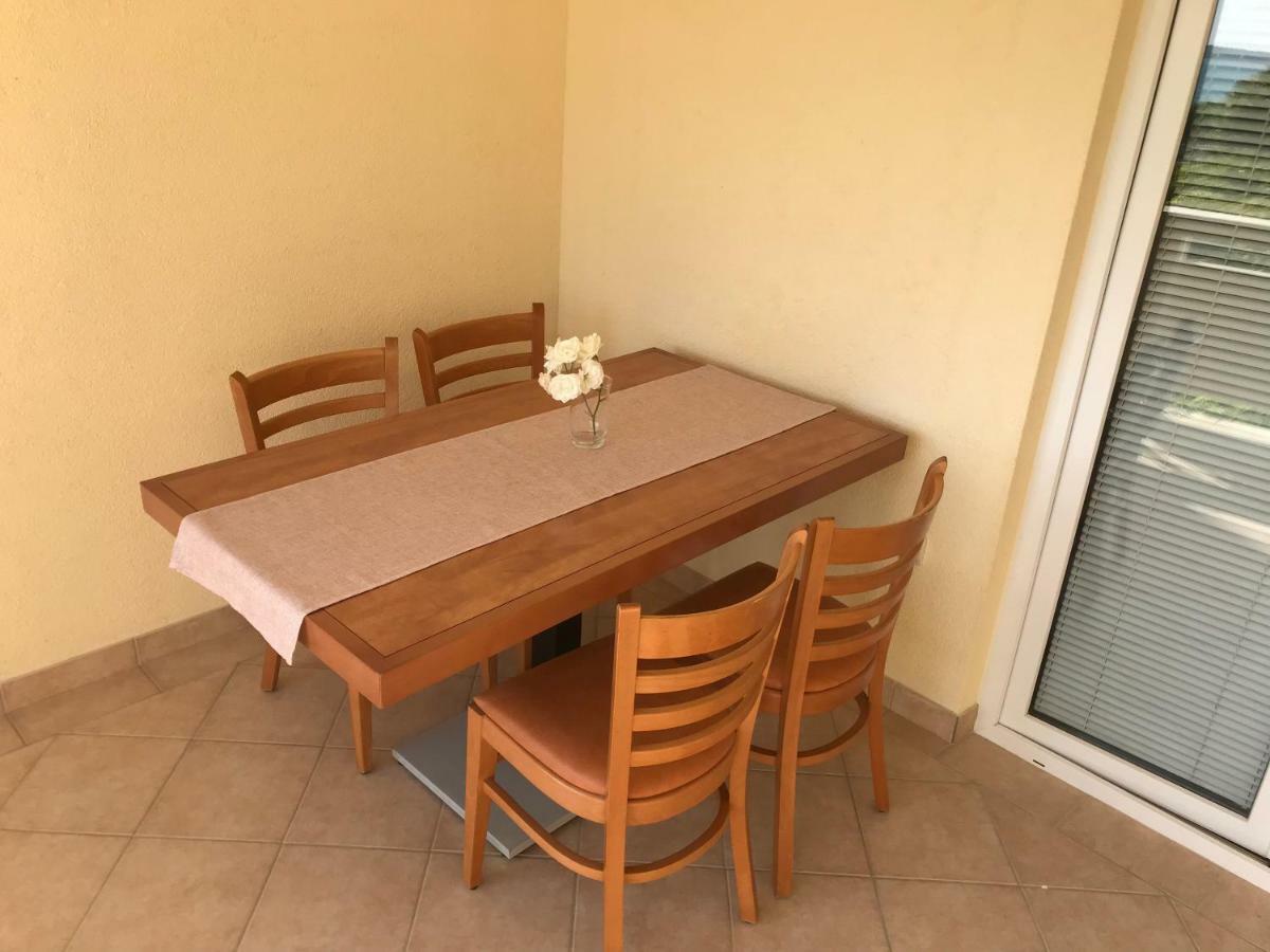 Apartmani Bruno Vrsi Extérieur photo